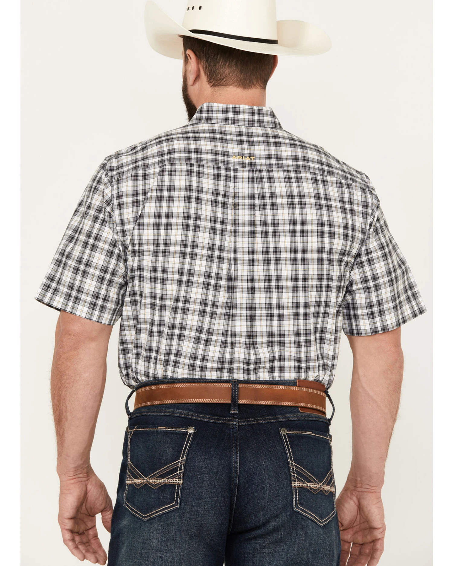 Ariat Men's Pro Series Davin Classic Fit Short Sleeve Button Down Western Shirt 4 Ariat Men's Pro Series Davin Classic Fit Short Sleeve Button Down Western Shirt - Image 4