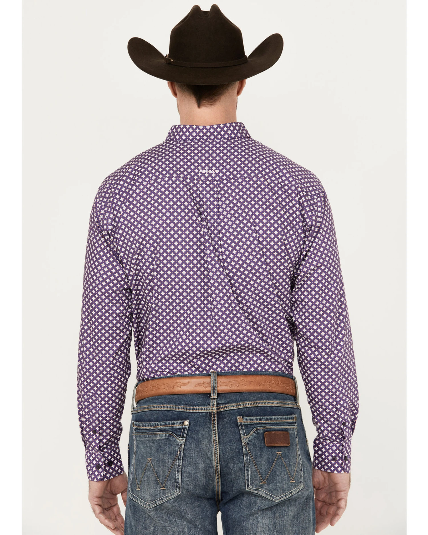 Ariat Men's Misael Floral Print Classic Fit Long Sleeve Button Down Western Shirt 4 Ariat Men's Misael Floral Print Classic Fit Long Sleeve Button Down Western Shirt - Image 4